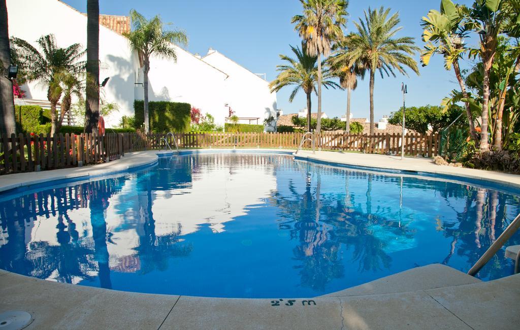 Holiday Home Clarisa Estepona Luaran gambar